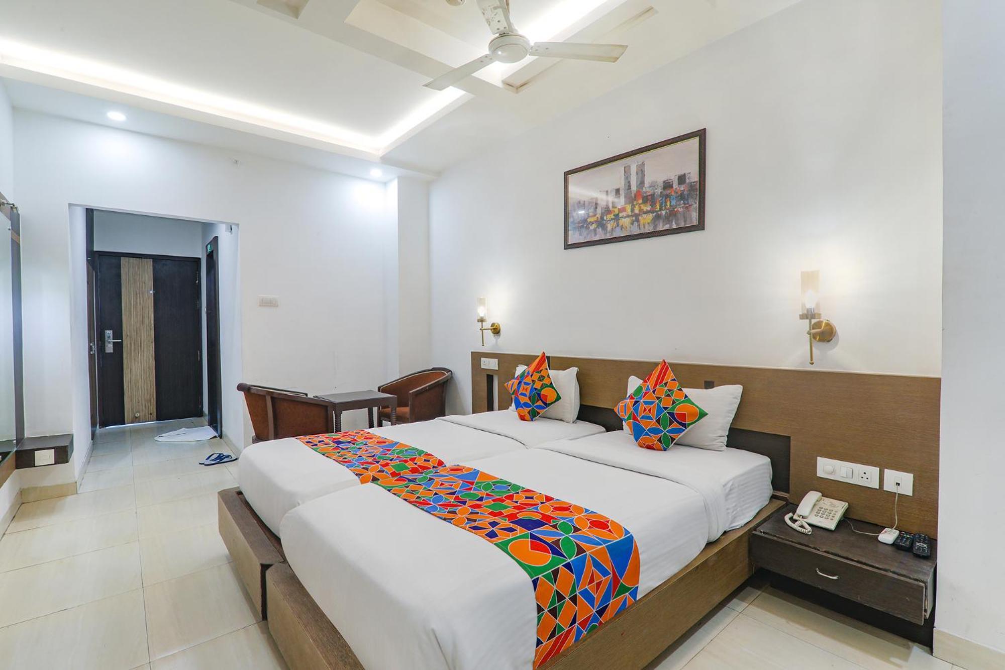 Fabhotel Prime The Continental 勒克瑙 外观 照片