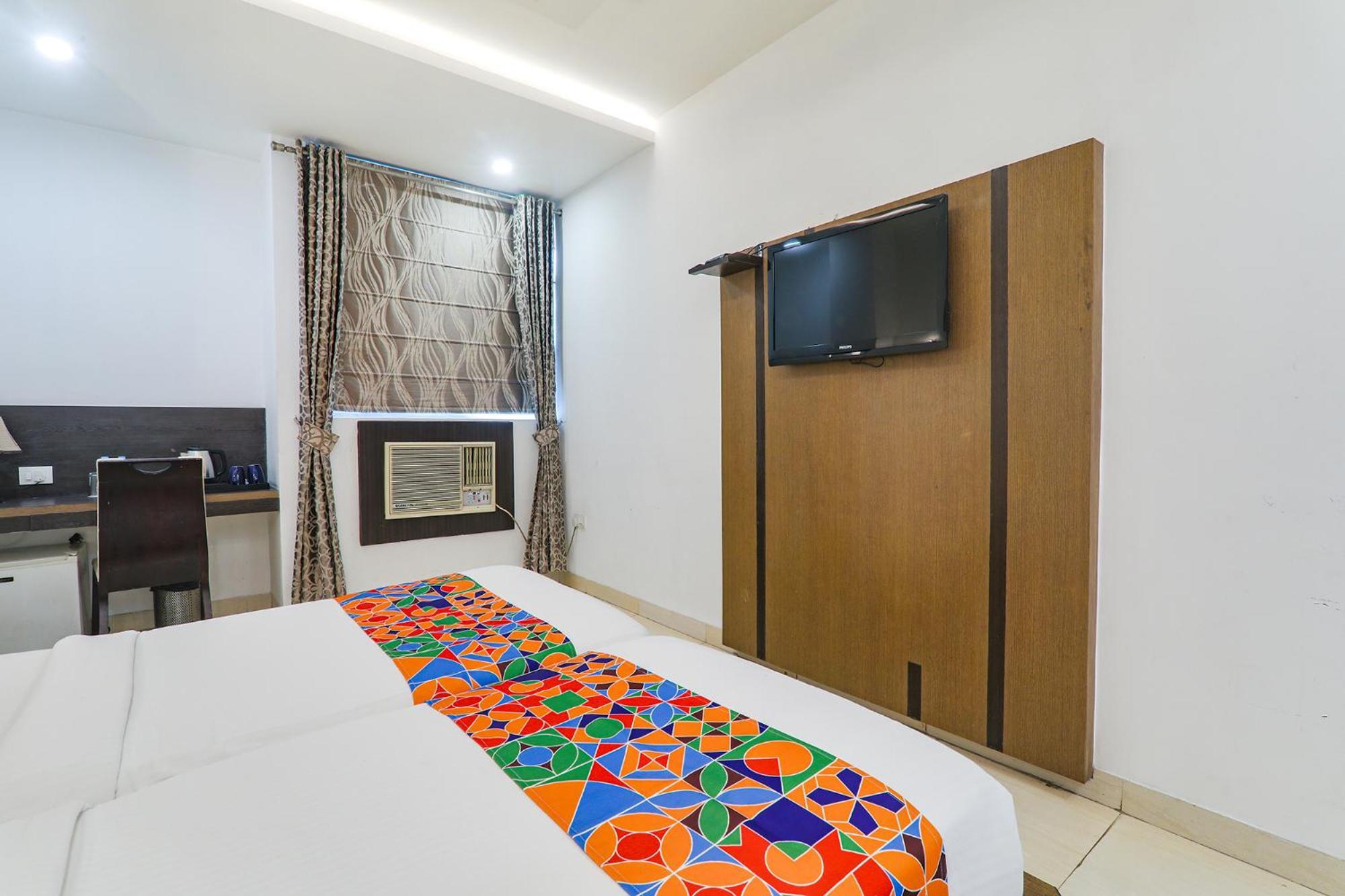 Fabhotel Prime The Continental 勒克瑙 外观 照片